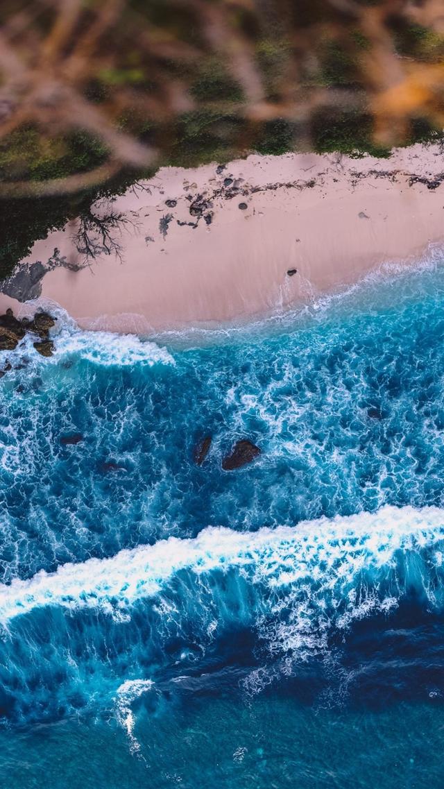 蔚蓝海岸风景俯瞰图