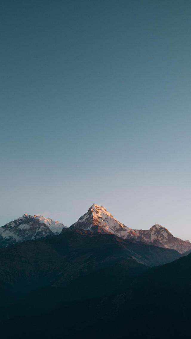 天空 山峰 手机壁纸