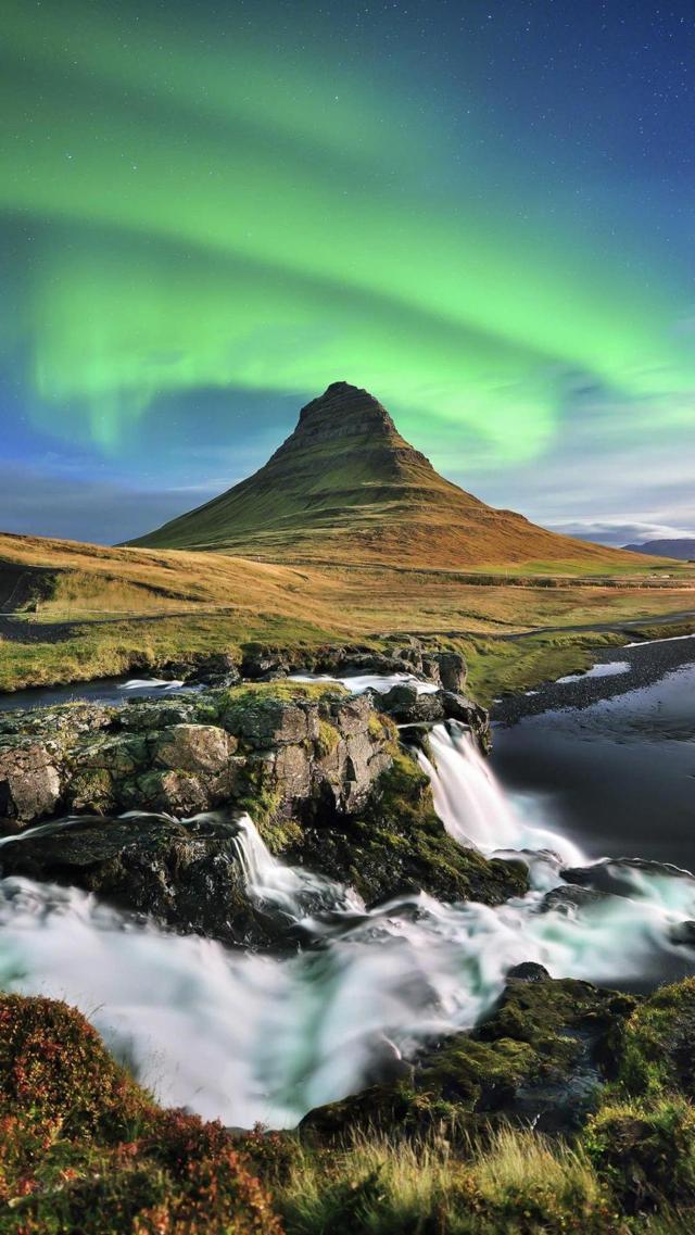 冰岛基尔丘山图片壁纸