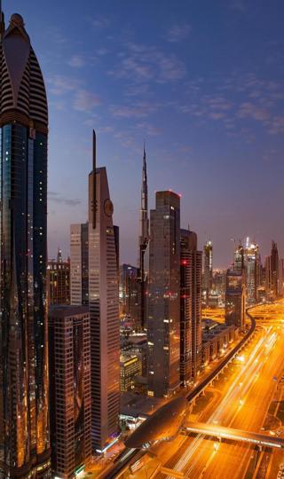 高清繁华都市迪拜迷人夜景背景图