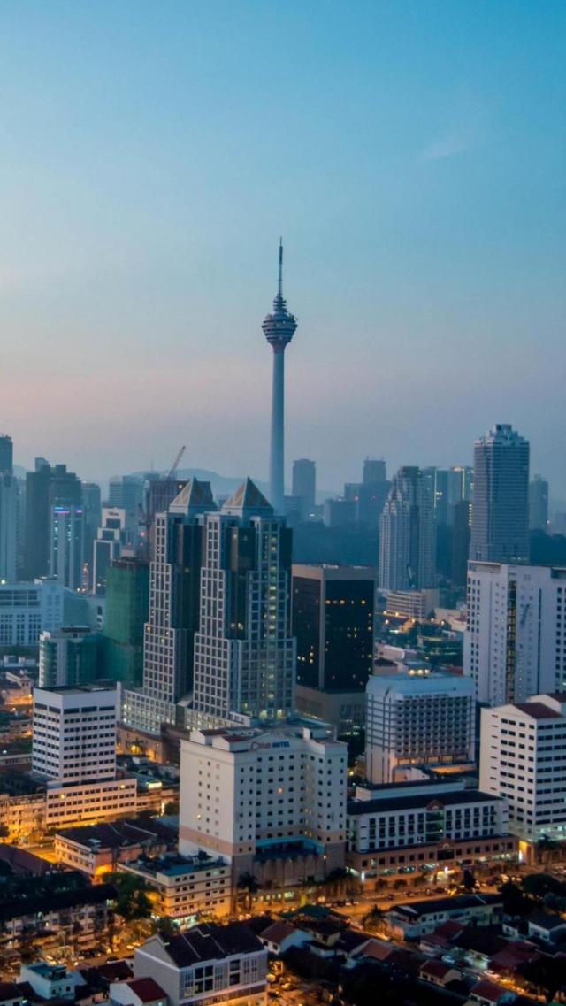 亚洲第四高塔天津天塔高清图片