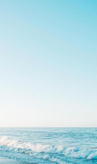 蔚蓝的海洋景色手机壁纸图片