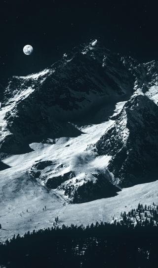 最新月下的美丽雪山风景高清推荐手机壁纸图片下载