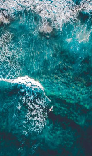波涛汹涌的海面航拍摄影手机壁纸图片