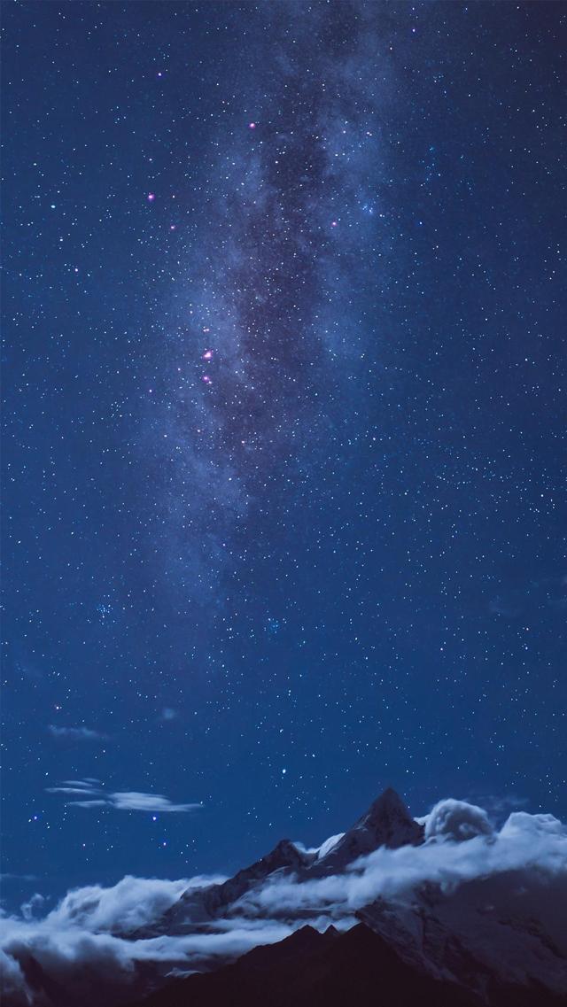 星空下的雪山优美迷人风景壁纸图片