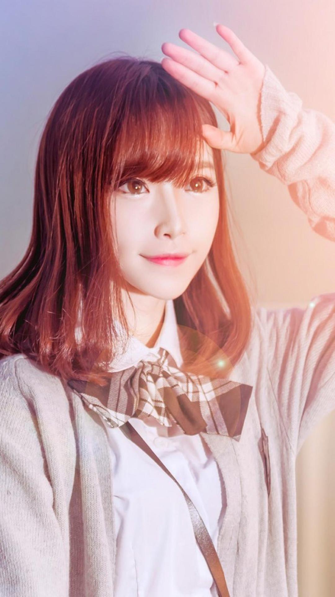 阳光美女高清壁纸