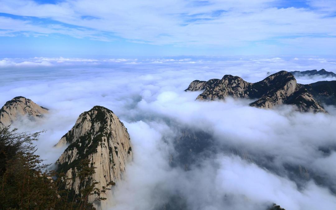 美丽有西岳华山云海奇观高清电脑壁纸