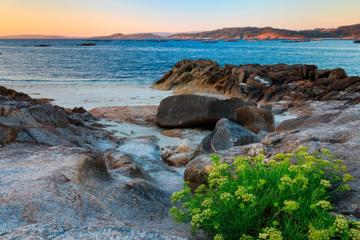 西班牙加利西亚最美海滩高清风景桌面壁纸