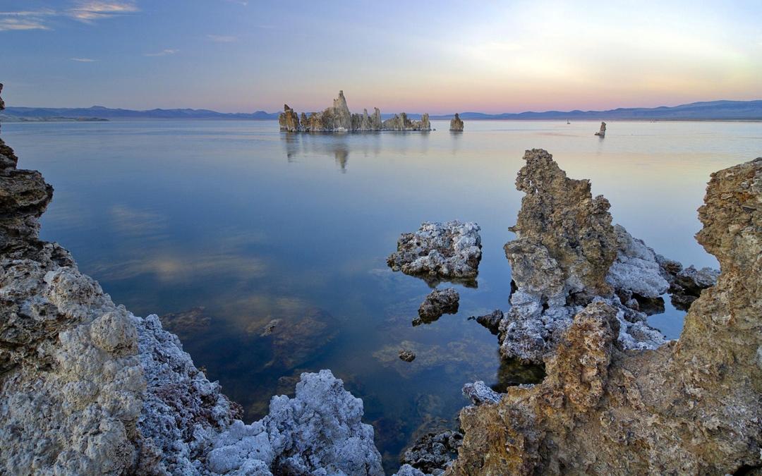 死海盐湖高清风景宽屏壁纸