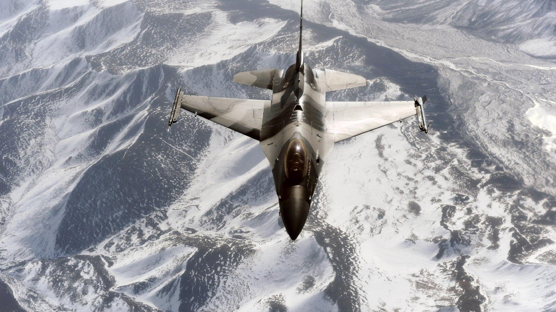 F16战斗机高清壁纸图片3