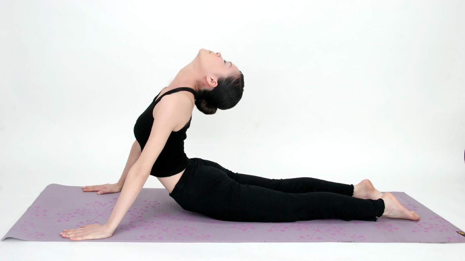 瑜伽yoga动作桌面壁纸14