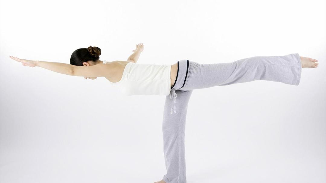 瑜伽yoga动作桌面壁纸