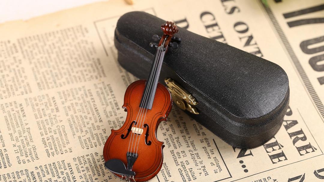 漂亮的小提琴玩具图片背景图