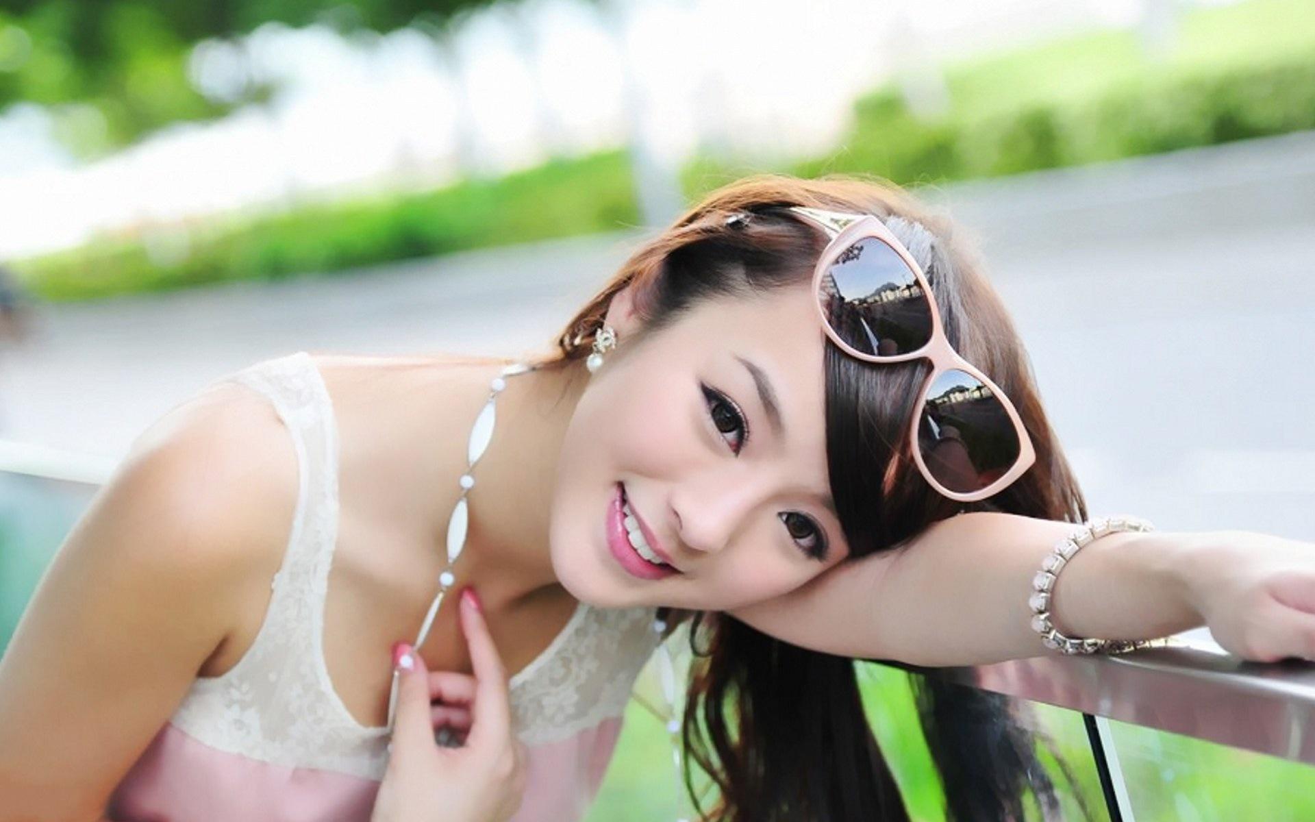 高清靓丽清纯美女壁纸大全13