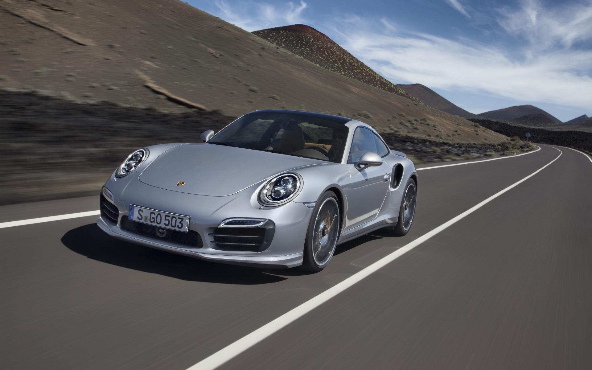 保时捷911 turbo s cabriolet跑车壁纸2