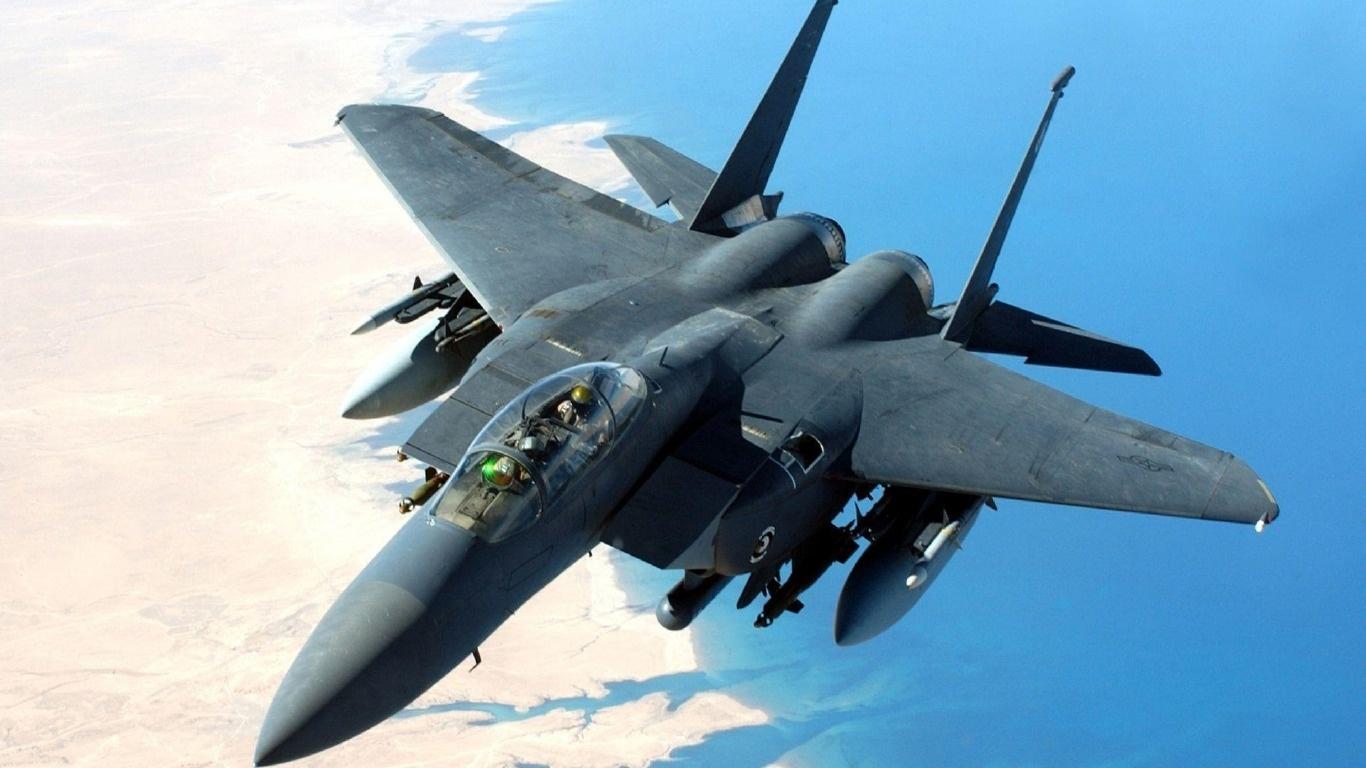 F-15鹰式战斗机8