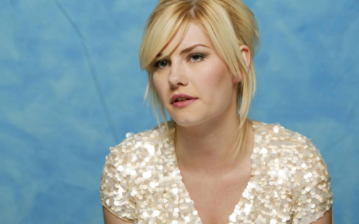 伊丽莎·库斯伯特Elisha Cuthbert8