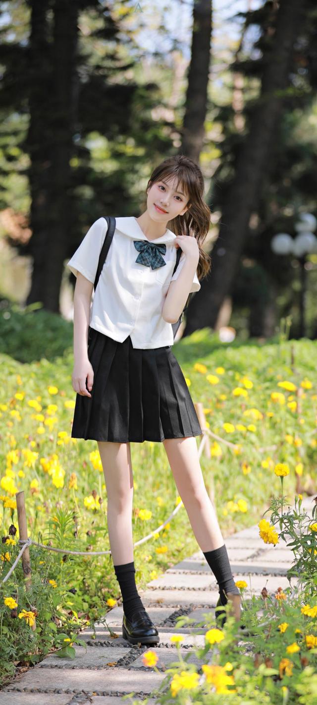 自然鲜花白色衬衫黑色百褶裙美腿美女美女手机壁纸