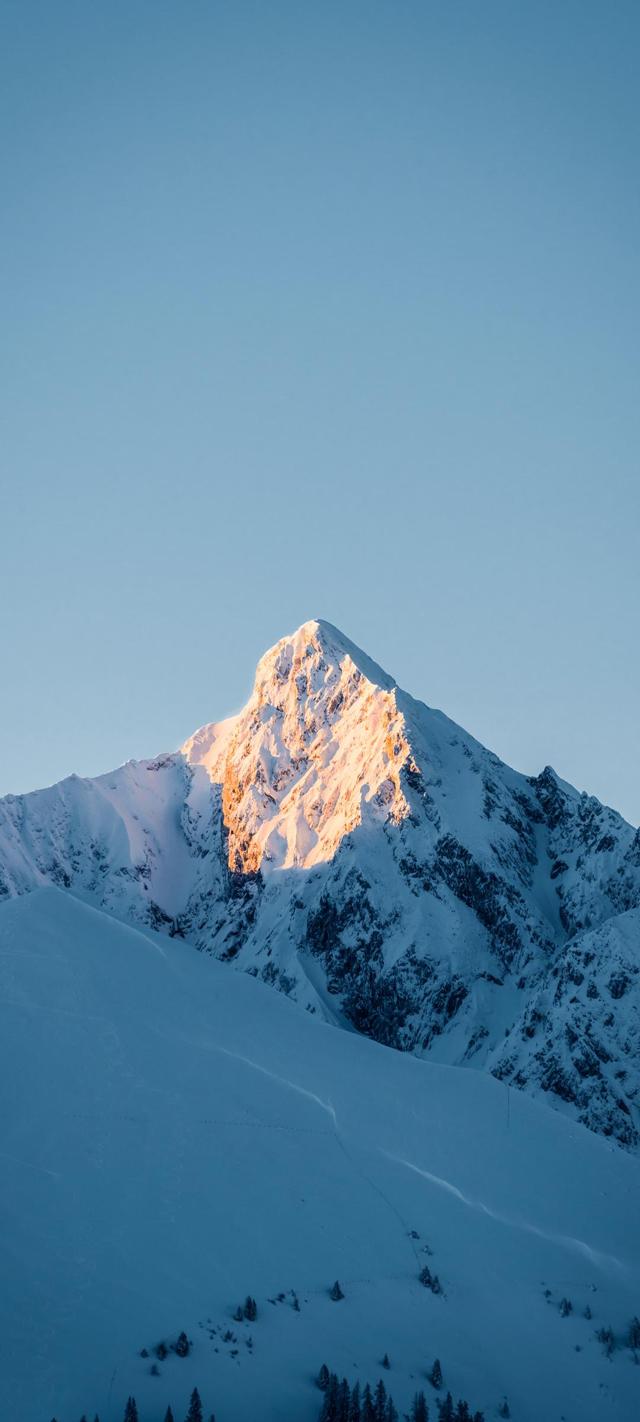 雪山高峰风景手机壁纸