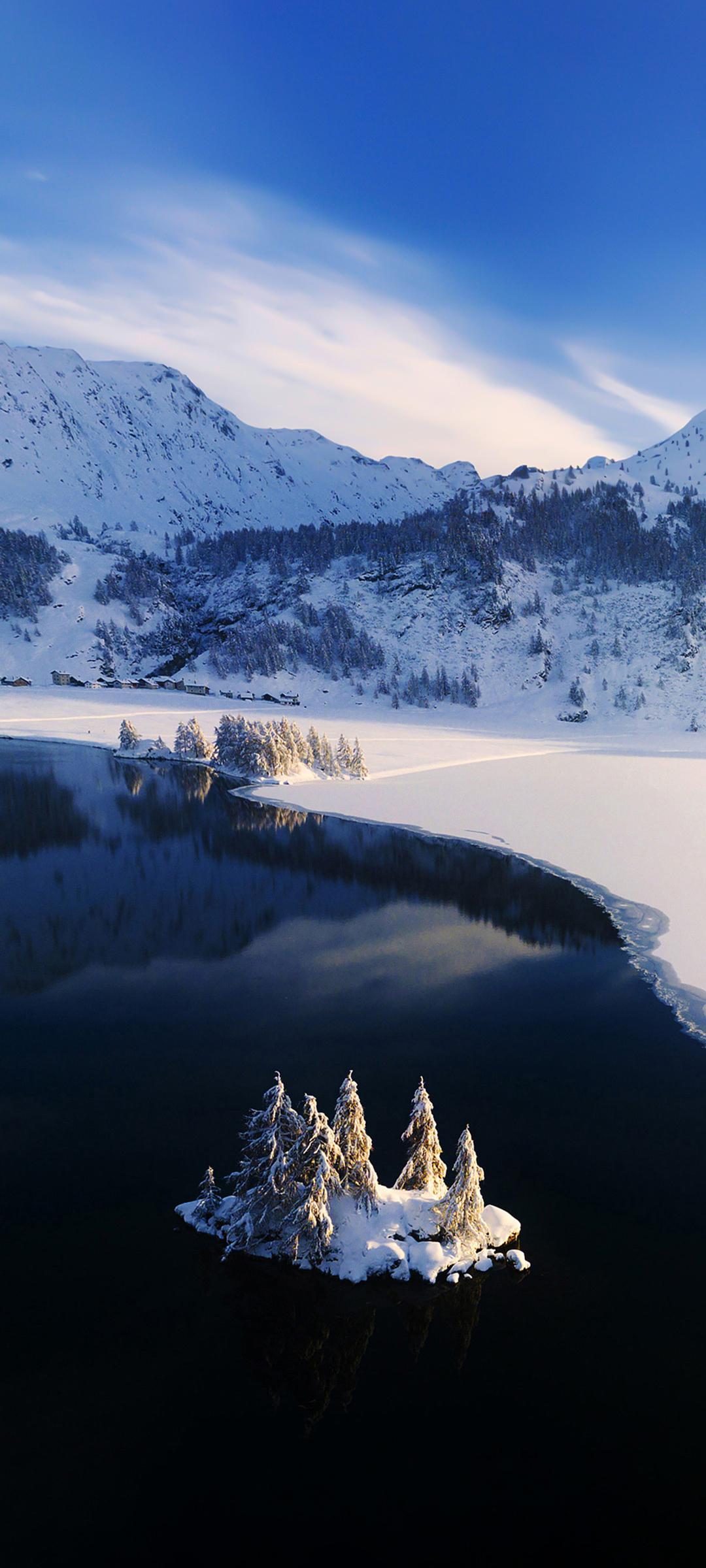 冬天雪景湖树山风景手机图片壁纸