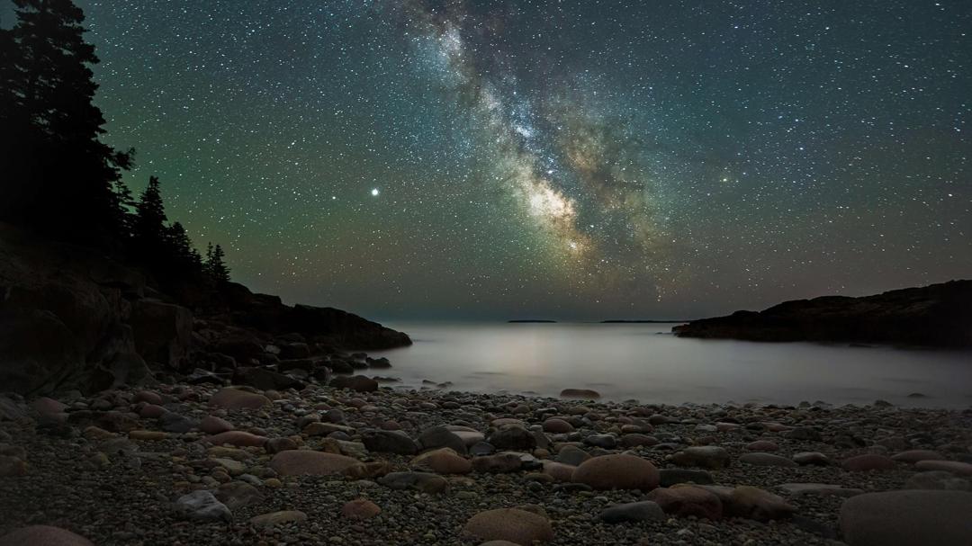 那么美丽的海滩星空夜景图片壁纸桌面