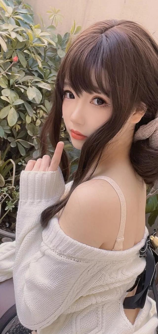 高颜值的美女手机壁纸