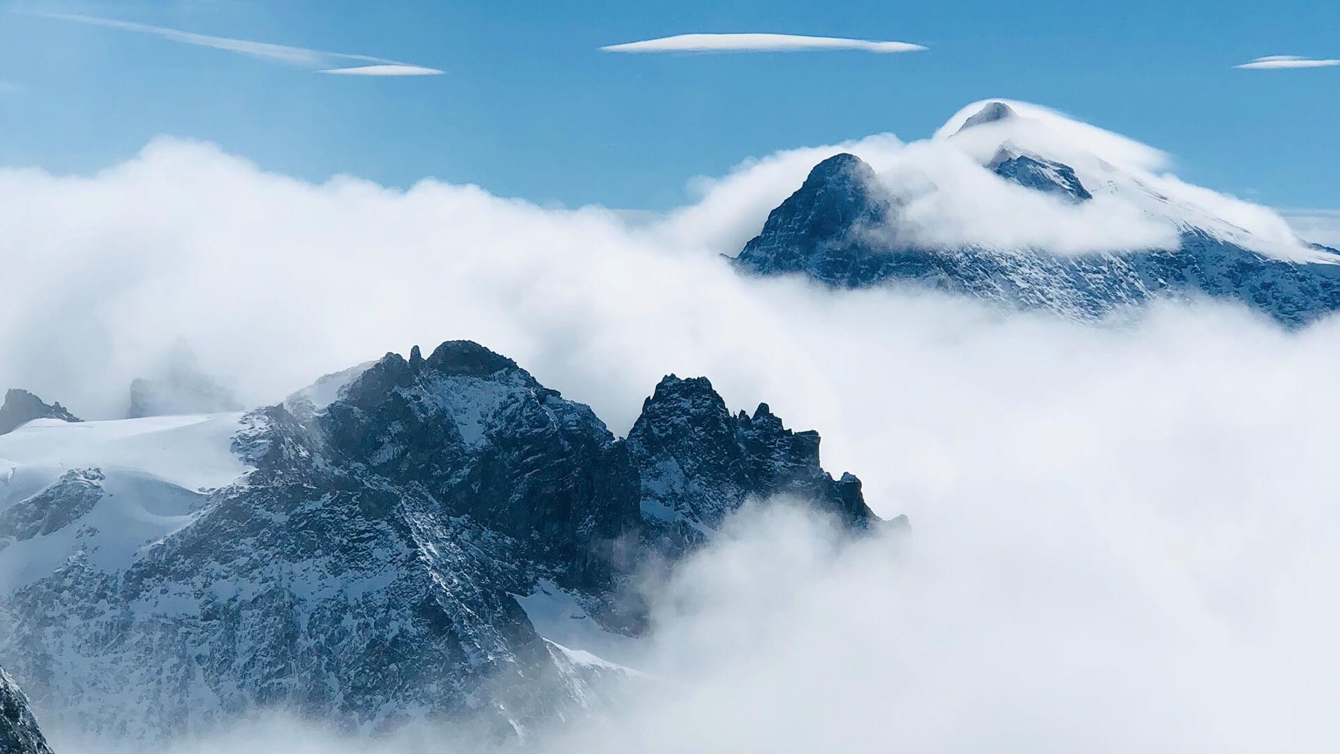 山峰风景图片高清电脑桌面壁纸大全7